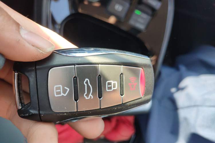 Used Haval H2s 2017 Red-Label 1.5T Dual-Clutch Comfort Model