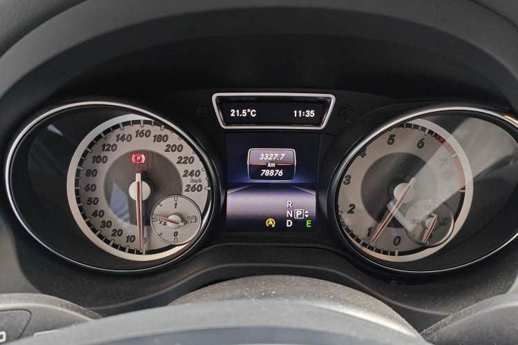 Used Mercedes-Benz GLA 2015 GLA 260 4MATIC Sport Edition
