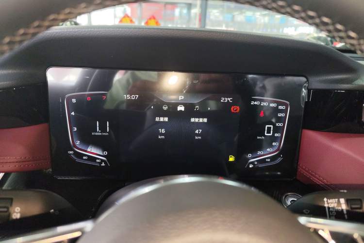Used Hongqi H5 2025 Model 1.5T DCT Xuan Ying 2 Million Units Commemorative Edition Instrument Cluster