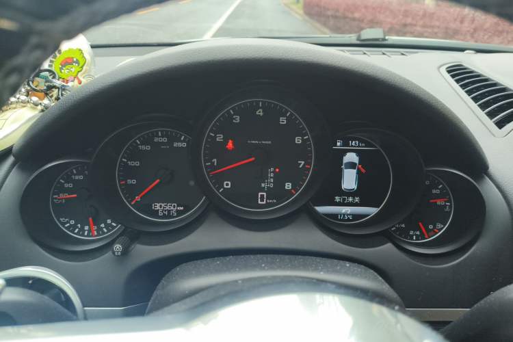 Used Porsche Cayenne 2015 Cayenne 3.0T Instrument Cluster