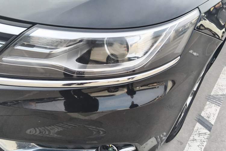 Used Roewe i6 2017 20T Automatic Flagship Edition
