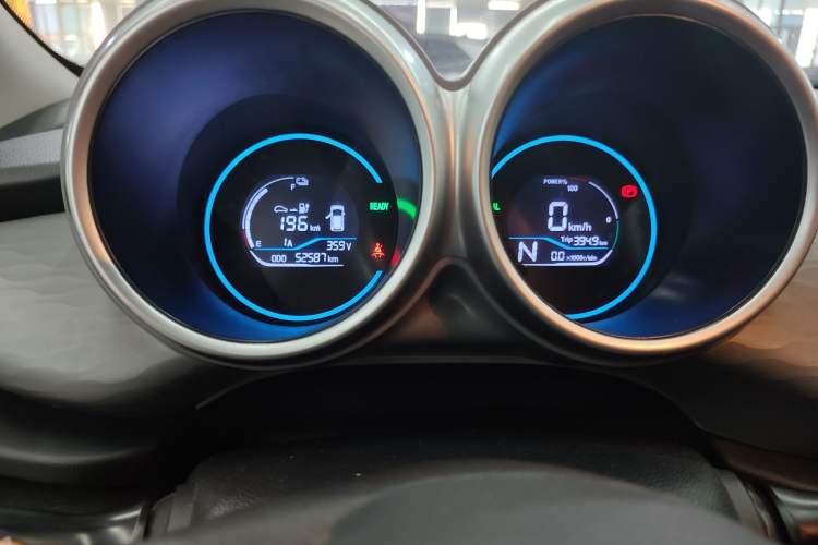 Used ORA Black Cat 2021 301km Cute Pet Edition