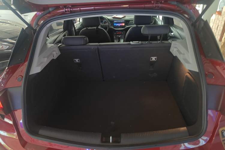 Used Buick Verano 2016 Hatchback 15S Automatic Ambition Model Trunk