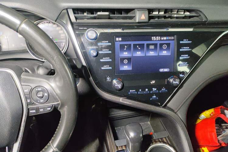 Used Toyota Camry 2018 2.5G Luxury Edition Audio And AC Panel