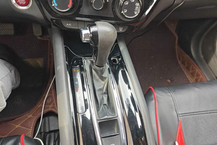 Used Honda Vezel 2018 1.5L CVT 2WD Technology Elite Model
