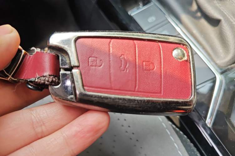 Used Volkswagen Passat 2025 Outstanding Model 380TSI Starry Dragon Edition Vehicle Key