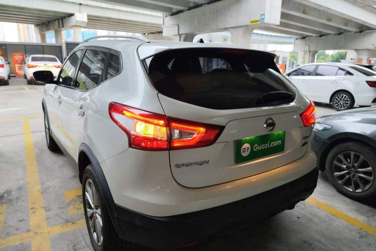 Used Nissan Qashqai 2017 2.0L CVT Elite Edition China V Standard
