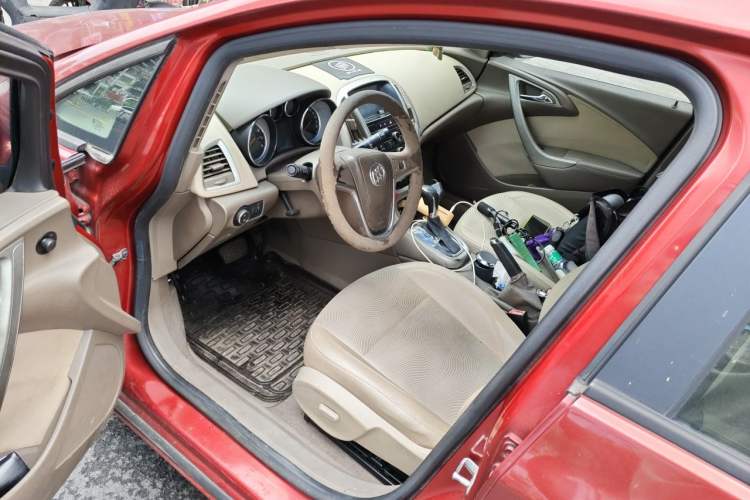 Used Buick GT 2013 GT 1.6L Automatic Fashion Edition
