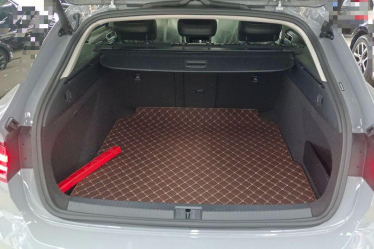 Used Volkswagen FAW-Volkswagen CC 2023 Hunting Vehicle 380TSI Hunter's Heart Edition Trunk