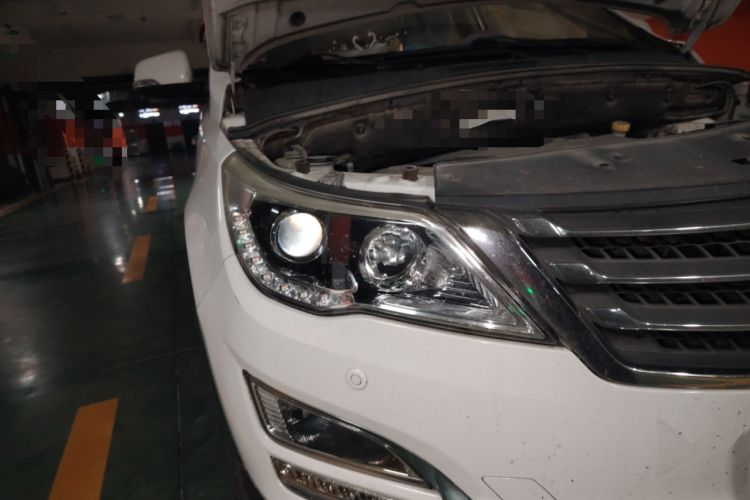 Used Baojun 560 2015 1.8L manual luxury version