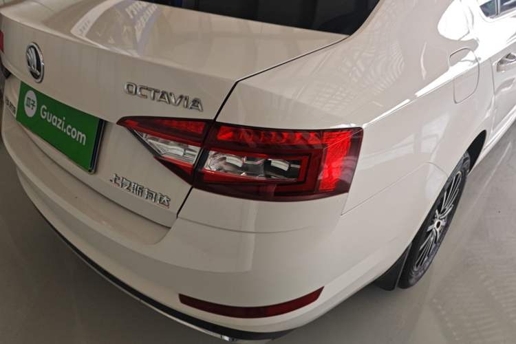 Used Skoda Octavia 2019 TSI230 DSG Luxury Edition
