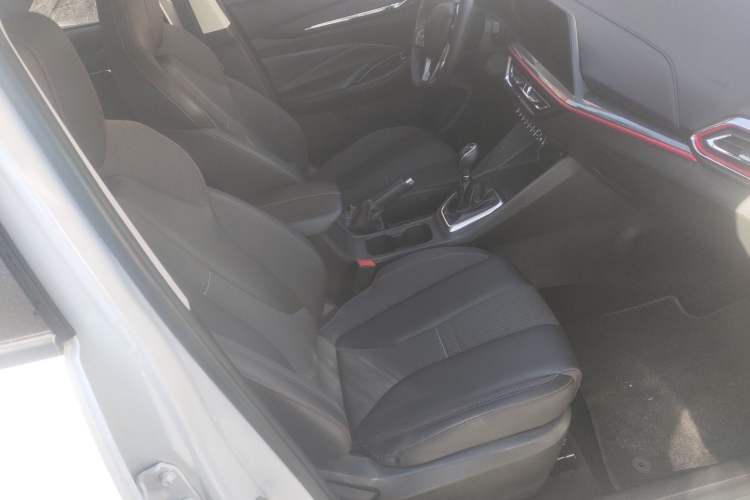 Used Oshan X5 2021 Revised Version 1.6L Manual Luxury Edition