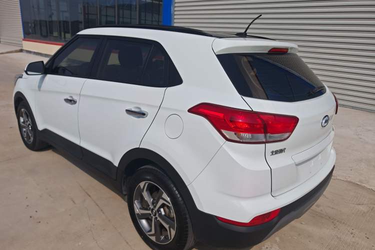 Used Hyundai ix25 2017 1.6L Automatic Smart Version
