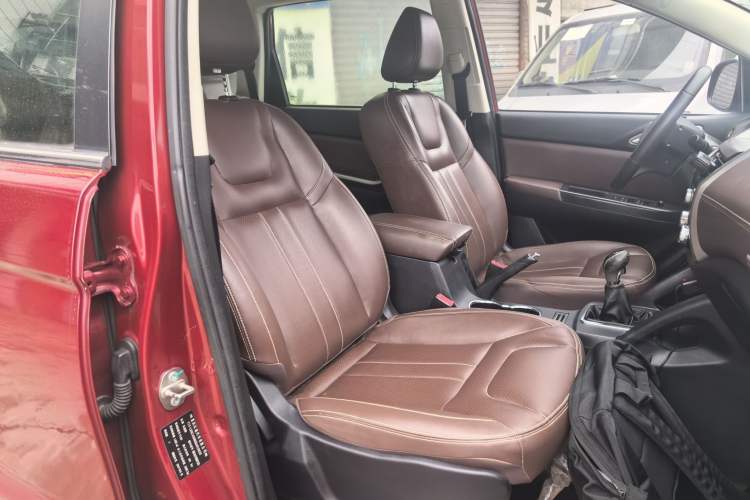 Used Bisu T5 2017 1.5T Manual Luxury Model
