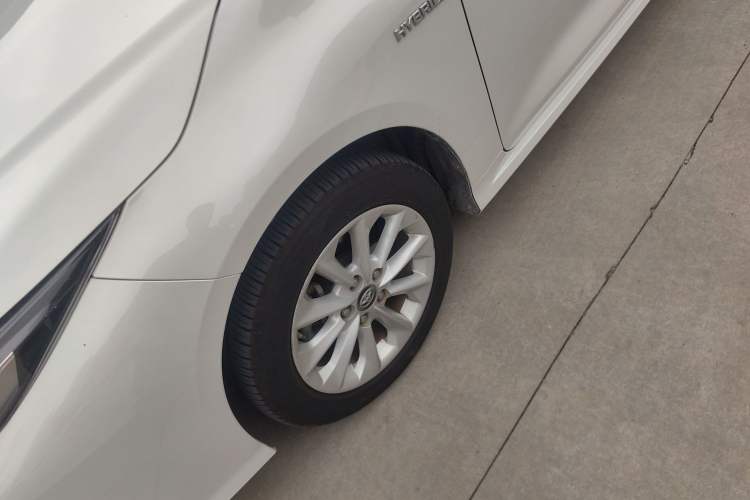 Used Toyota Corolla 2019 Dual-Engine 1.8L E-CVT GL-i Elite Edition