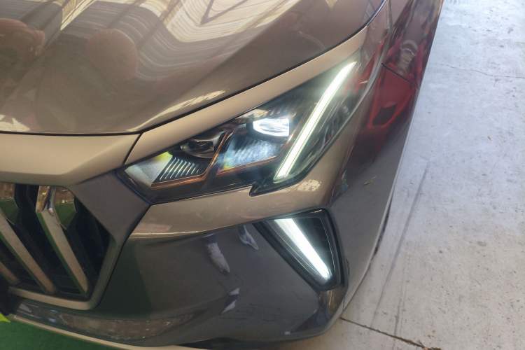 Used GAC Trumpchi GS4 PLUS 2022 270T Automatic Galaxy Edition Left Front Headlight