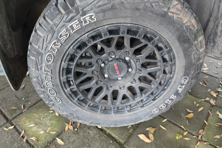 Used Foton General G9 2021 2.0T Armored Grand Commander Automatic 4x4 Leisure Edition Premium Standard Cab 4G20TI5 Right Front Wheel Hub