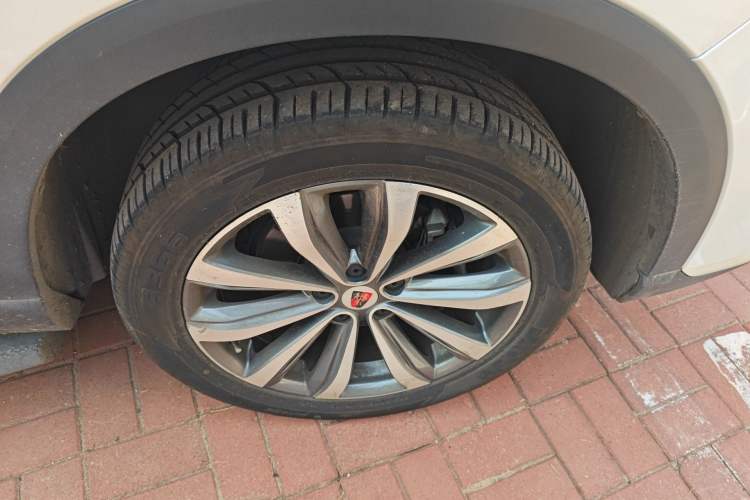 Used Roewe RX5 MAX 2019 400TGI Automatic Smart Cabin Luxury Edition