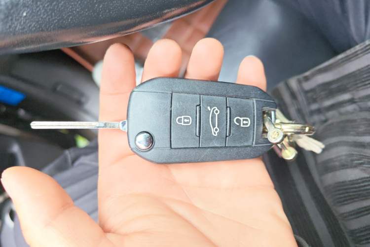 Used Peugeot 3008 2013 1.6THP Roland Garros Edition