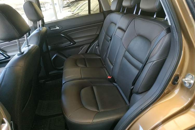 Used GAC Trumpchi GS4 2016 235T G-DCT Luxury Edition Left Rear Seat