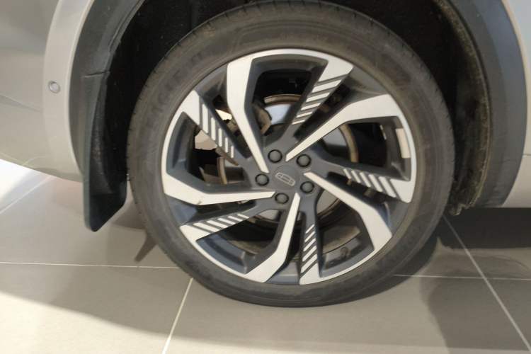 Used Geely Auto Monjaro L 2021 2.0TD DCT EVO Two-Wheel Drive Smart Luxury Version
