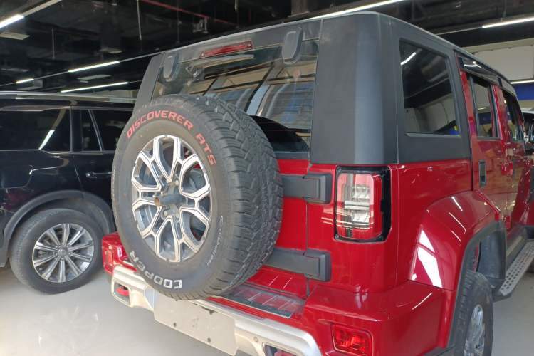 Used BAIC Off-Road BJ40 2023 2.0T Automatic Four-Wheel Drive Urban Hunter Edition Chivalrous Type
