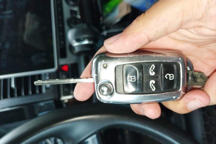 Used Volkswagen Multivan 2018 2.0 TSI Four-Wheel Drive Comfort Edition 7-Seater Vehicle Key