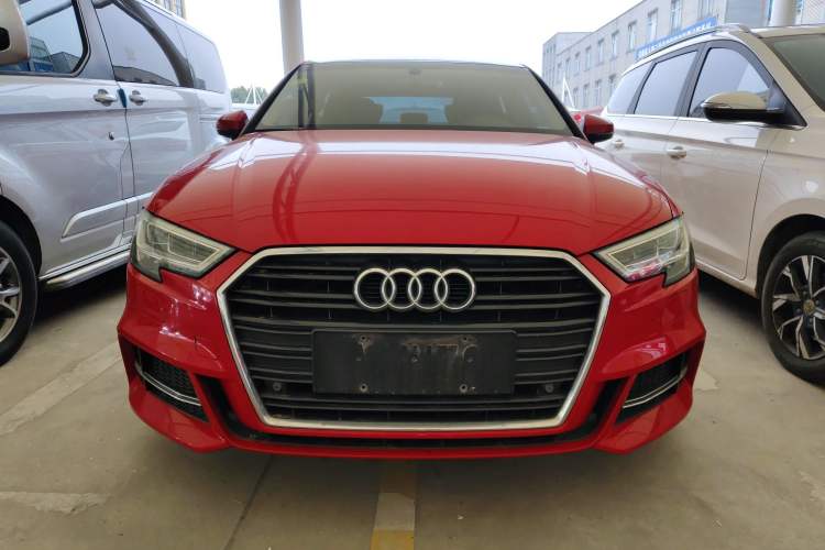 Used Audi A3 2017 Limousine 35 TFSI Sport Edition
