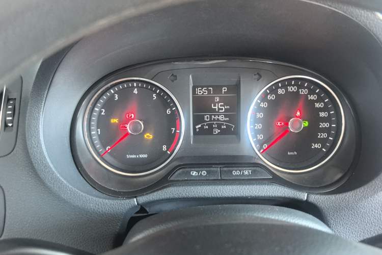 Used Volkswagen Polo 2014 1.6L Automatic Comfort Edition Instrument Cluster