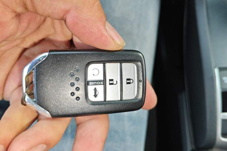 Used Honda Civic 2016 220TURBO CVT Luxury Edition
