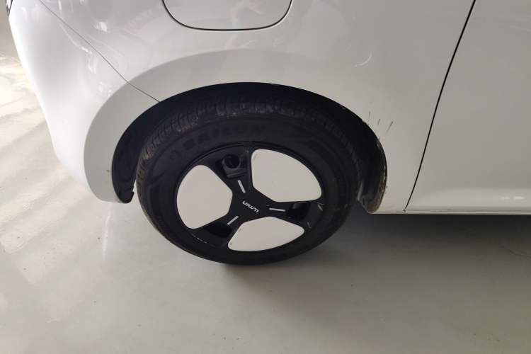 Used CHANGAN NEVO Lumin 2025 205 km Xiangqin Version Left Front Wheel Hub