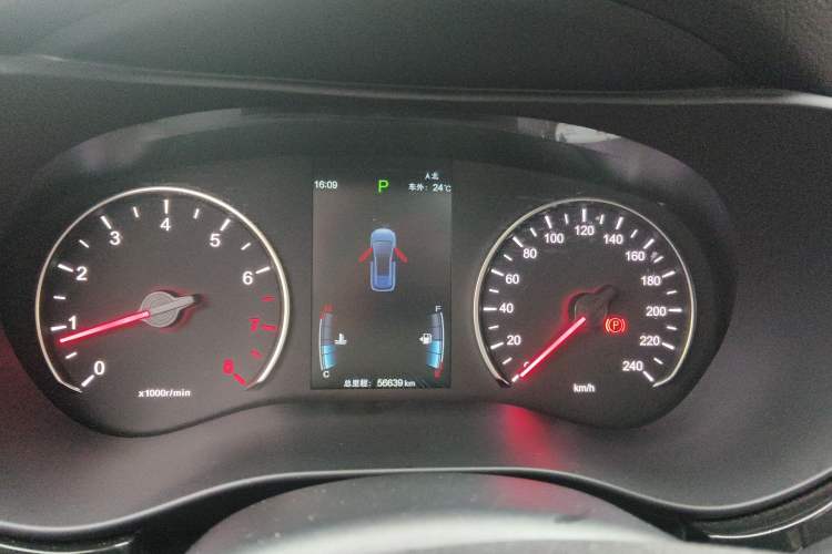 Used BYD Song MAX 2019 1.5T Automatic Smart Connect Ruiyi Model 7 Seats China VI Standard Instrument Cluster