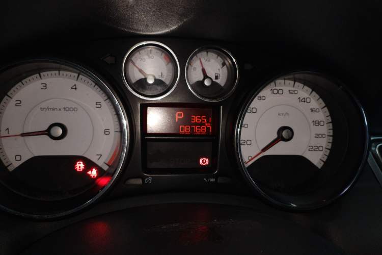 Used Peugeot 308 2014 Enjoyment Edition Classic 1.6L Automatic Fashion Model Instrument Cluster