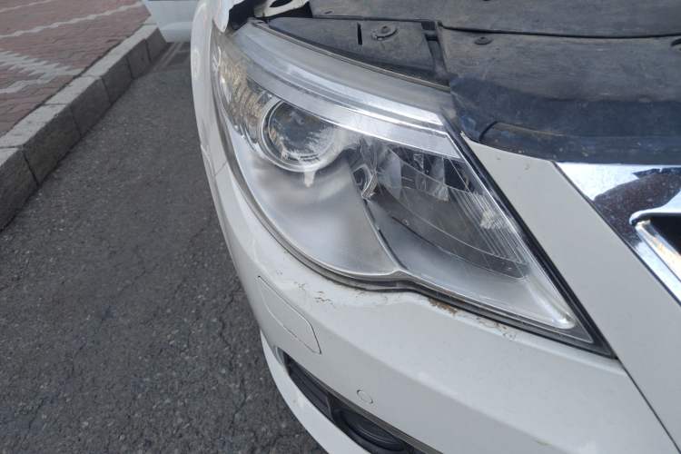 Used Volkswagen CC 2011 1.8TSI Luxury Model Right Front Headlight