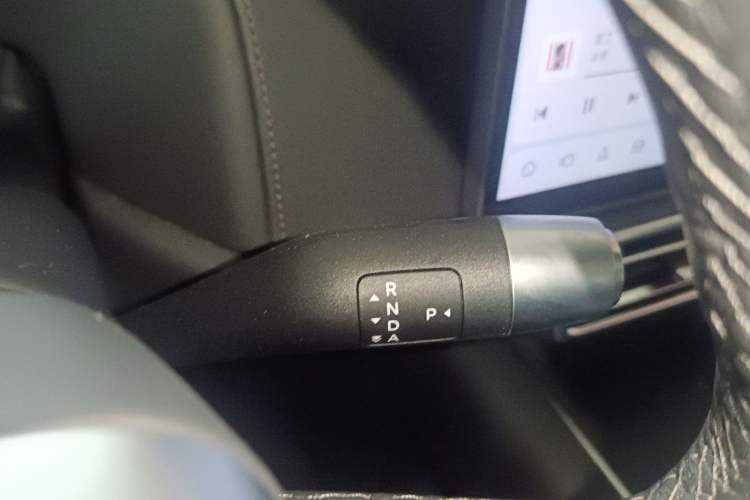 Used Li Auto L8 2023 Air model Gear Lever