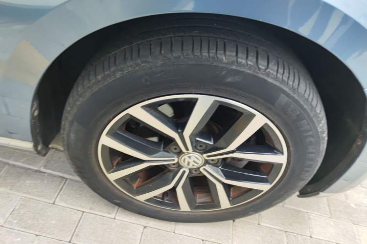 Used Volkswagen Variant 2016 380TSI Two-Wheel-Drive Style Edition
