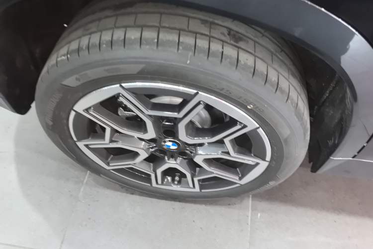 Used BMW X1 2026 Model sDrive25Li X Design Package Exterior 5