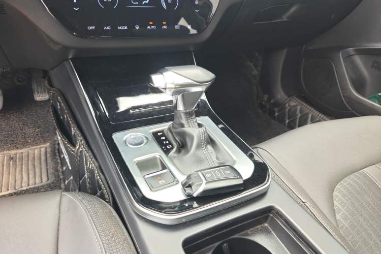 Used Dongfeng Aeolus Yixuan 2020 230T Automatic Advanced Edition
