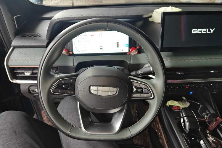 Used Geely Auto Haoyue L 2023 2.0T DCT Prestige Edition
