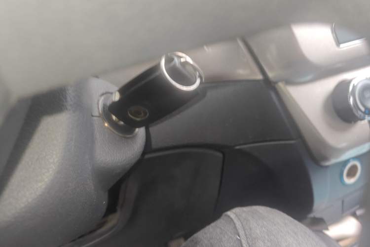 Used Geely Auto GX7 2015 Classic Edition 1.8L Manual New Urban Model China IV