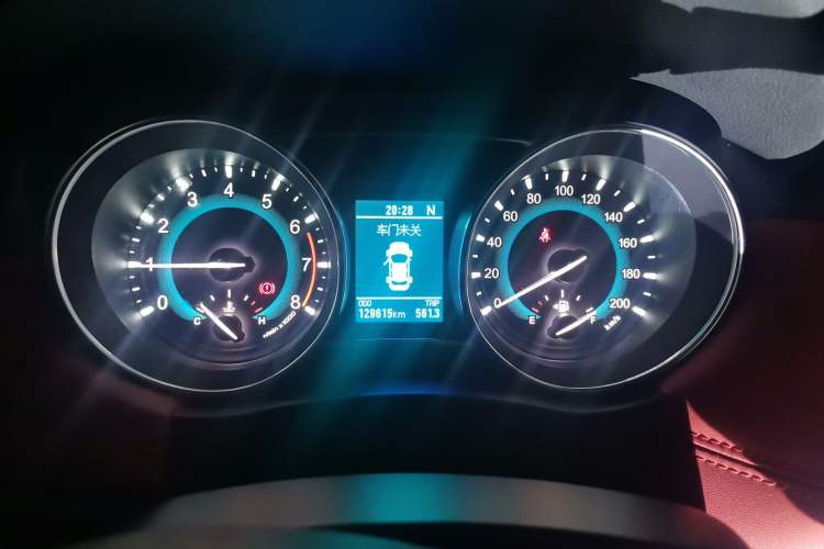 Used Haval H1 2015 1.5L AMT Luxury Model
