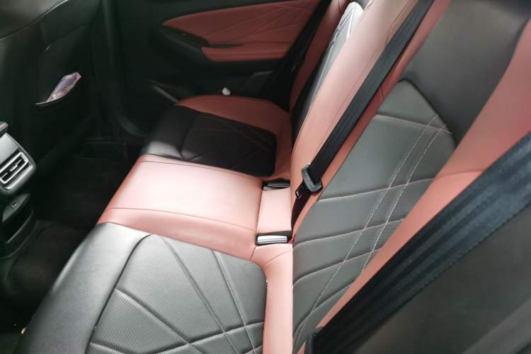 Used CHANGAN Eado 2022 PLUS Blue Whale NE 1.4T GDI DCT Prestige Edition Left Rear Seat