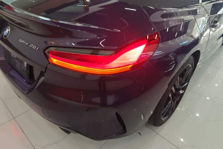 Used BMW Z4 2023 sDrive 25i M Sport Night Edition package Right Rear Taillight