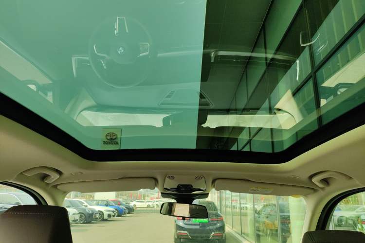 Used BMW iX1 2023 eDrive25L M Sport Package
