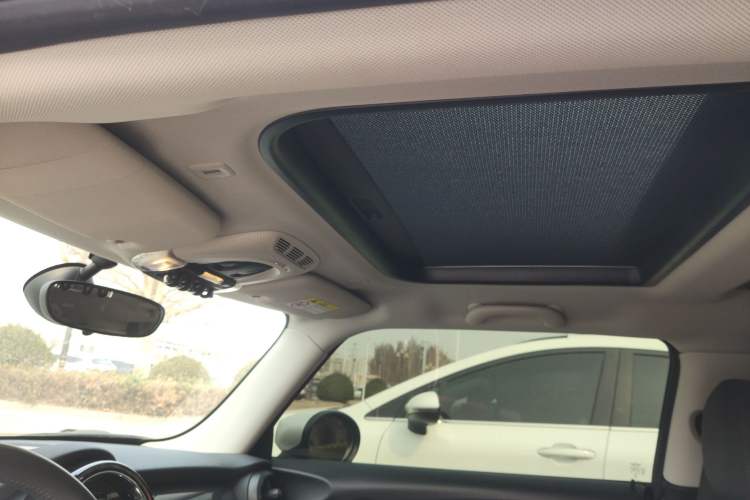 Used MINI 2023 1.5T ONE
