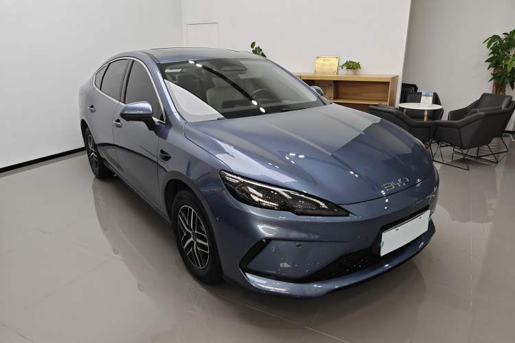 Used BYD Seal 05 DM-i 2025 DM-i Intelligent Drive 120KM Flagship Model

