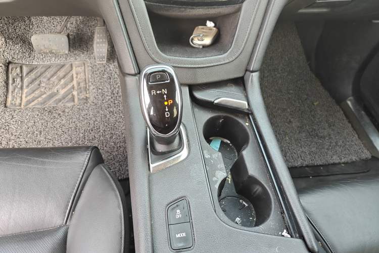 Used Cadillac XT5 2017 Anniversary Edition 25T Luxury Model