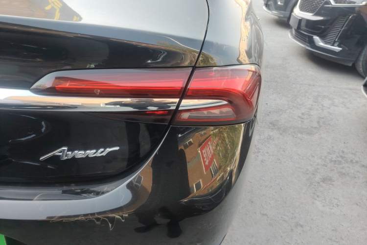 Used Buick LaCrosse 2022 Avenir Avia First Edition
