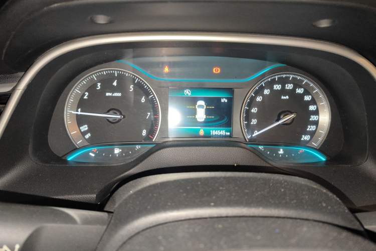 Used Buick GT 2015 15N Manual Elite Edition Instrument Cluster
