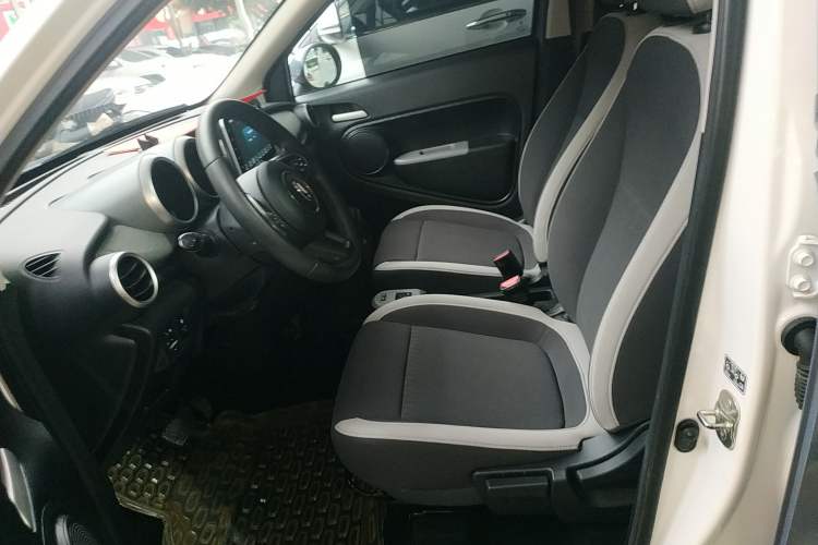 Used ORA Black Cat 2022 301km "Cute Pet" Version – Lithium Iron Phosphate